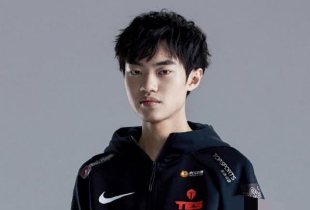 容与经