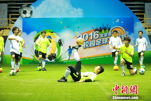 青年风暴！Hanyi 揭晓了 Team WE 阵容：试用韩国双核，上单 YSKM ／ Cube
