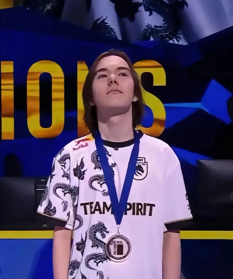 LCK决赛今日开打，次级联赛T1二队夺冠