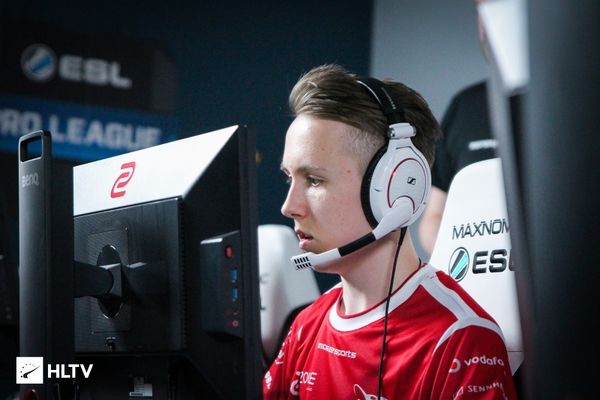 FUT Esports 和 NAVI 在 VCT 2025： EMEA 第一阶段被淘汰